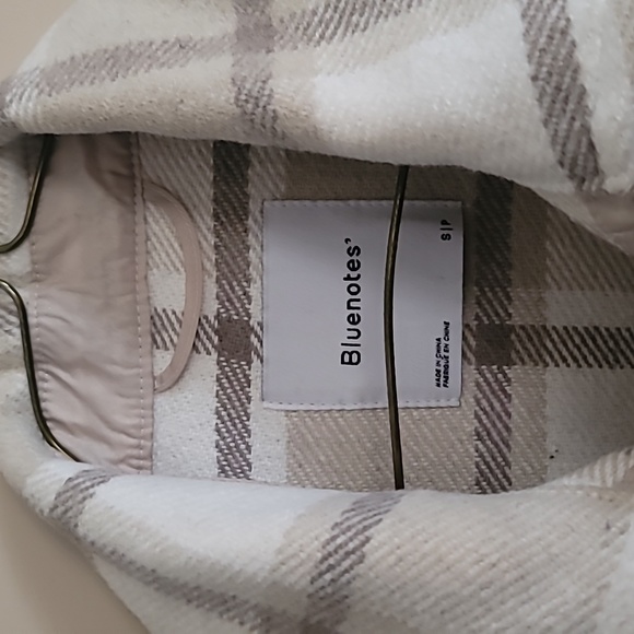 Cream Plaid Shacker - Picture 2 of 2